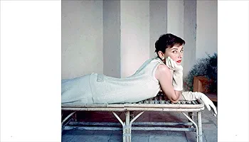 THE BEST OF AUDREY オードリー・ヘプバーン写真集 伝説的な美の